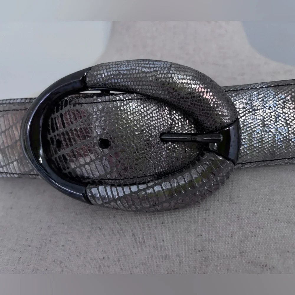 Sandy Duftler Designs Vintage Made in USA Reptile Belt Gray Metallic Buckle L